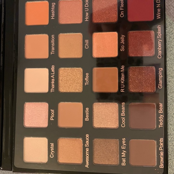 Violet Voss Pro eyeshadow palette - Picture 4 of 5